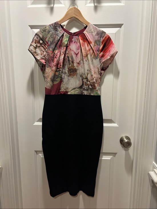 Ted Baker London Dresses & Skirts - Ted Baker London Floral Bodice Black & Pink Midi Dress